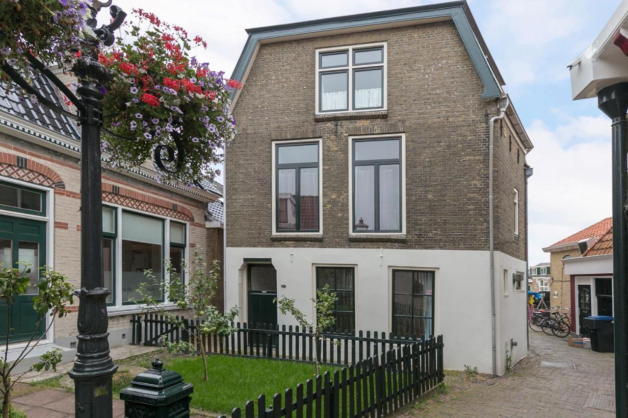 Knus Vertoeven In Een Historisch Pand In Grou. Eksteriør billede